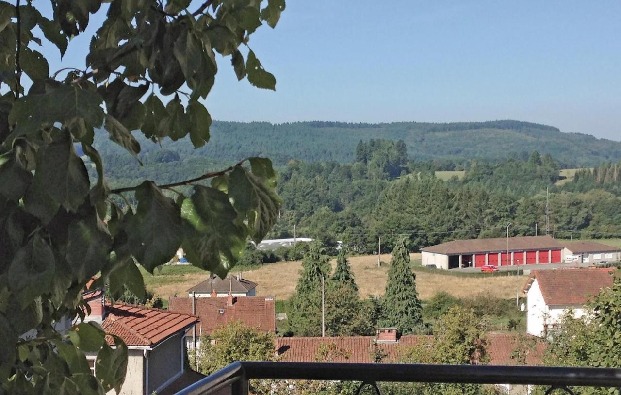 Awesome Home In Peyrat Le Chateau Экстерьер фото